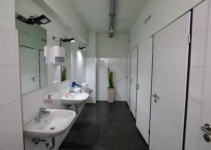 Elsaesser Hostel Hostal *